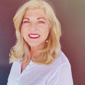 Meet your Posher, Kimla